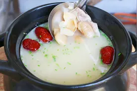 猪肚汤这样做最美味，简单快捷无腥味，不加任何调味品，太香了