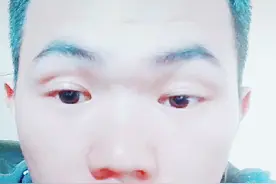 这双眼睛可以360度无死角偷看女孩子，