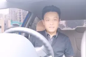 姑娘打车要去西单，被滴滴司机忽悠到自家楼下！为回家也是拼了！视频封面