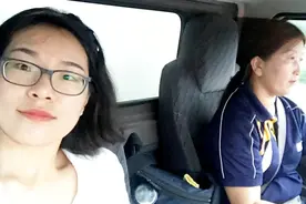 “女人开卡车咋啦？我觉得挺好的！”体验快递女司机的一天视频封面