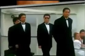 太有趣了，周润发原来是这样红起来的，发哥真聪明