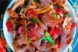 腊肠配上腐竹，简直是神仙般搭配，不要太好吃视频封面