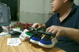 中通快递还能发货，19.9包邮，有过来点菜的吗，给小朋友买双新鞋视频封面
