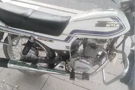 600块买的五羊本田125-A摩托车，大家觉得值吗？视频封面