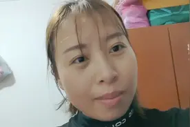 打工夫妻:老公不在，一个青菜就能吃一天，该减肥了。