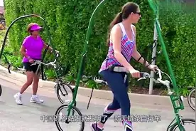 中国21岁女孩发明“无链自行车”，拥有13级变速，比摩托还快视频封面