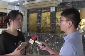 德邦快递员私自签收,15万包裹被销毁!女子痛哭:都是省吃俭用买的视频封面