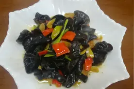 家常菜“炝炒木耳”味道好，吃起来嘎嘣脆，常吃降三高，一学就会
