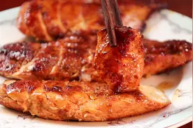 我家最爱的鸡胸肉做法，一下锅就香味四溢，既好吃又解馋