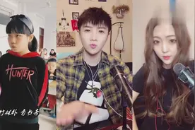 听完这几个版本的《出山》，感觉还是小学生童真的声音最好听