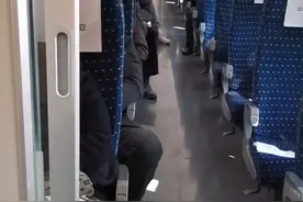 高铁上还有那么多空位，购票系统居然显示没有票，是怎么回事呢？视频封面