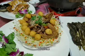 夜访美食之乡——大化县，美食太多记不住名，只记住了达吽小镇视频封面