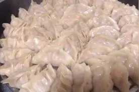家庭版简单易学的“包饺子”不放鸡蛋肉也能很嫩哦，赶紧收藏起来