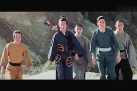 影视：母亲命在旦夕，小伙苦练武功三闯少林求药救母！视频封面