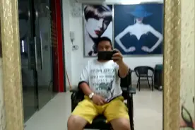 小时候奶奶告诉我，晚上不能剪头发？你们那边有这说法吗？视频封面
