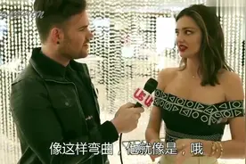米兰达可儿，接受男记者采访，讲述与儿子在一起的幸福时光！视频封面