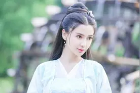 不一样的Angelababy，冷艳公主，似雪中的梅花一般黯然销魂视频封面