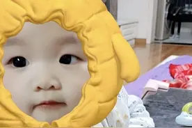 9个月多月宝宝调皮被面壁思过