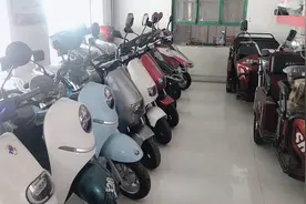 48伏电动车改60伏，需要更换哪些原车件？修车师傅给出实操经验。视频封面