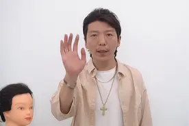 女生扎马尾导致前额脱发怎么办，发型师教你一招轻松搞定