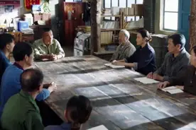 最美的乡村：上河峪村党委展开自我评价在贫困户上不足视频封面