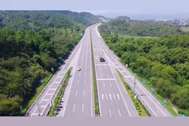 两广交界处汕昆高速，广东进入广西，看看有什么区别？视频封面