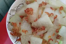 今天冬瓜不做汤，做个冬瓜炒海米，简单易学的清淡饮食~