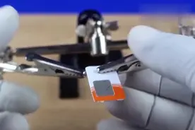 电话卡连接电线，就能变成无线网络，这么简单？真的有点不敢相信视频封面