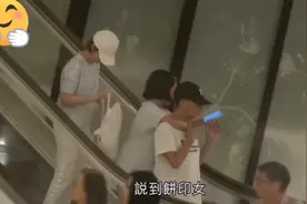 53岁张家辉背景好蓝，入娱乐圈前做过4年警察。视频封面