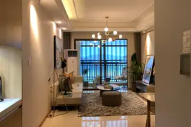 从深圳坐高铁到佛山西，40分钟，恒大的楼盘首付8万，好喜欢视频封面