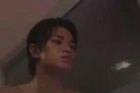 高中浴室泡澡竟然不分开男女_那岂不是可以看个够了