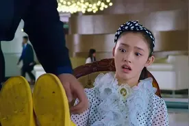 林允被要求脱鞋，美人鱼身份即将被发现，幸好虚惊一场！视频封面