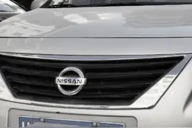 买了个小米家米蓝牙温湿度计2，可以随时监控车里温度真好！