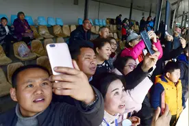 为什么中国人1.5亿台手机，导航不用北斗？却宁愿使用美国GPS导航视频封面