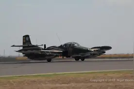 A-37“蜻蜓”攻击机低空性能出色 曾经大量装备视频封面
