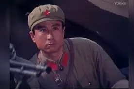 1948年秋冬孤鹰岭剿匪的一部影片，解放军为什么穿着65式军装视频封面