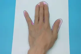 用手掌姿势画出海绵宝宝派大星，简单轻松又学会，创意的简笔画