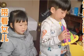 带着大宝来陪闺蜜儿子过生日，俩宝贝太开心了视频封面