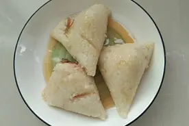 今天是端午节，大家看看宝鸡的蜂蜜粽子，简单方便，软黏甜香视频封面