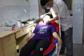 广西妹子去诊所看牙医，同样质量牙齿却比大医院便宜10倍，你去吗视频封面