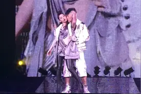 音乐：林峯演唱会，徐子珊，吴卓羲，劲歌热舞，小心脏受不了哦视频封面