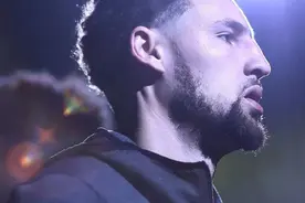 NBA历史单节个人最高得分！有记录就有篮球皇帝！视频封面