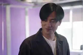 小圆陈霆根据警察的资料，找到了当修理工人的宥方，f4只差一人！