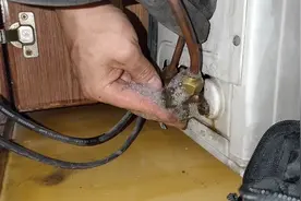 空调每年都需要加氟利昂吗？空调维修师傅为你解密别再傻傻被骗