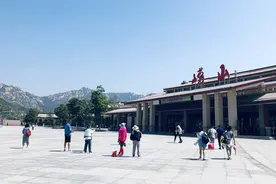 国家5A级旅游景区崂山，门票130，千万要坐正规旅游巴士！视频封面