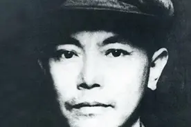 西路军失败的危急关头，27岁的李先念临危受命视频封面