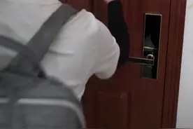 不正经按摩之皮子痒。视频封面
