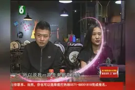 美女理发师给厨师小伙剪头发，小伙忍不住称赞：人美手艺好！视频封面