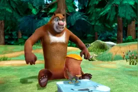 熊大每天只吃一颗葡萄，瘦得跟个猴一样还是超重