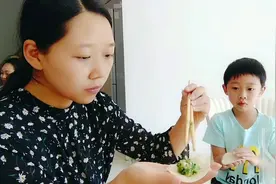 为什么电脑上传跟手机上传的差距这么大？何解视频封面